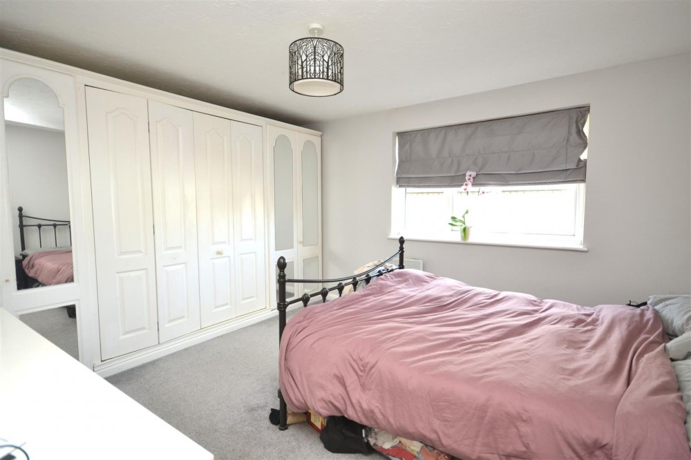 Images for London Road, Overton, Basingstoke