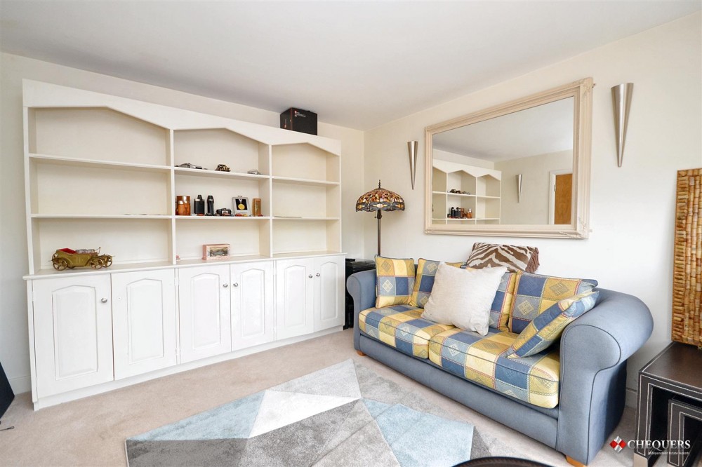 Images for Byfleet Avenue, Old Basing