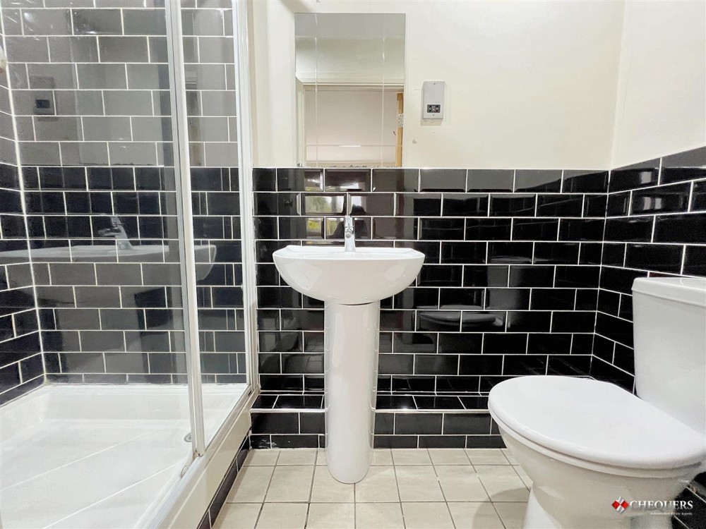 Images for Byfleet Avenue, Old Basing