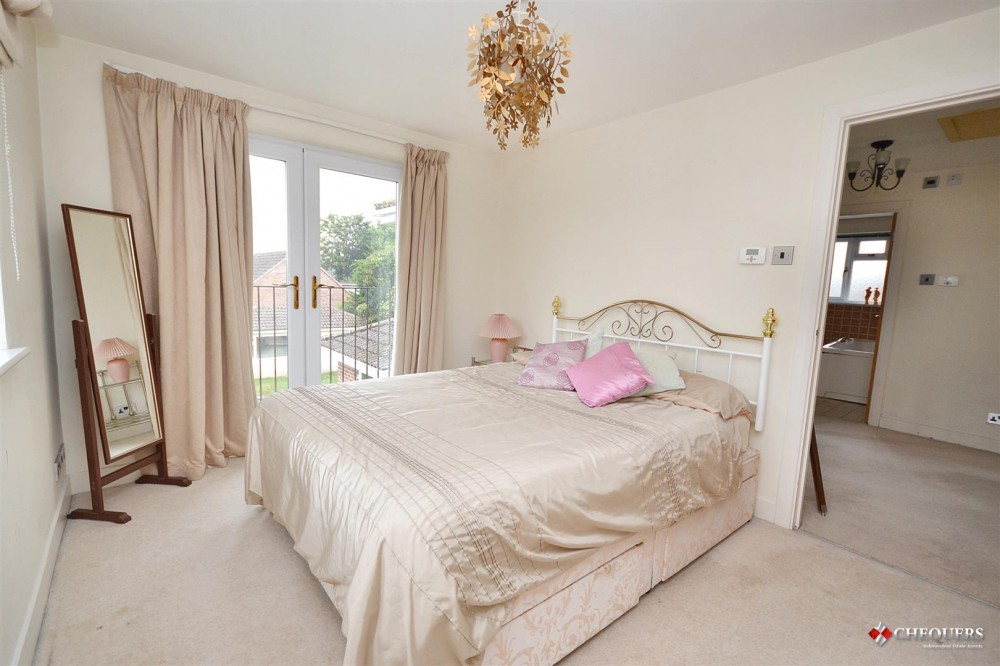 Images for Byfleet Avenue, Old Basing