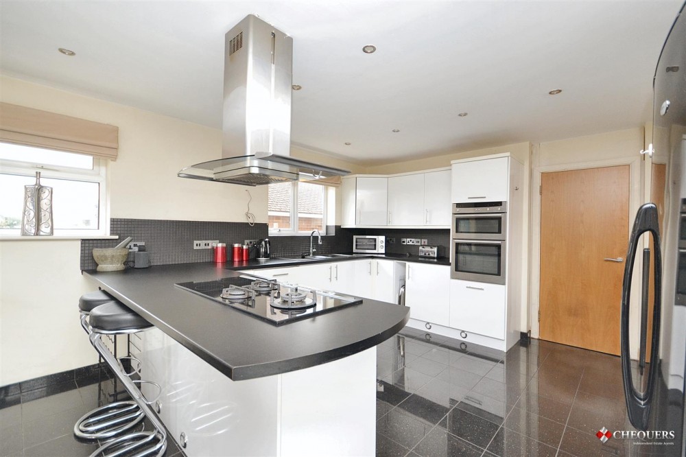 Images for Byfleet Avenue, Old Basing