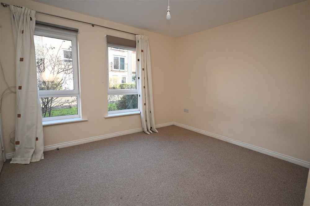 Images for Coppice Pale, Chineham, Basingstoke