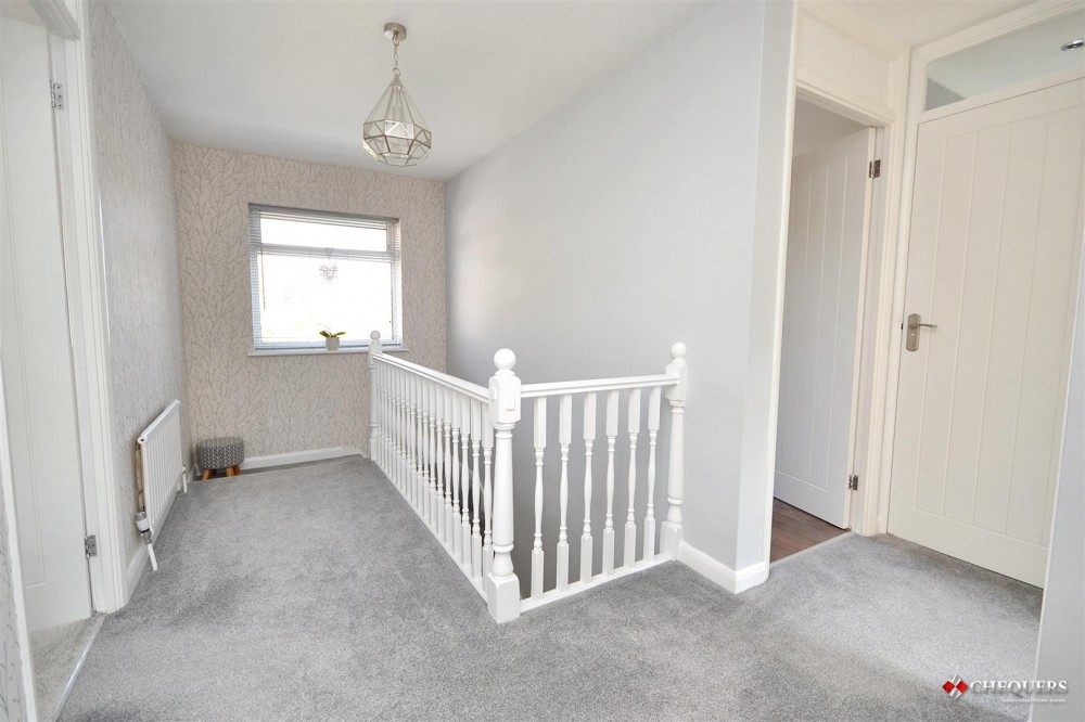 Images for Poynings Crescent, Basingstoke