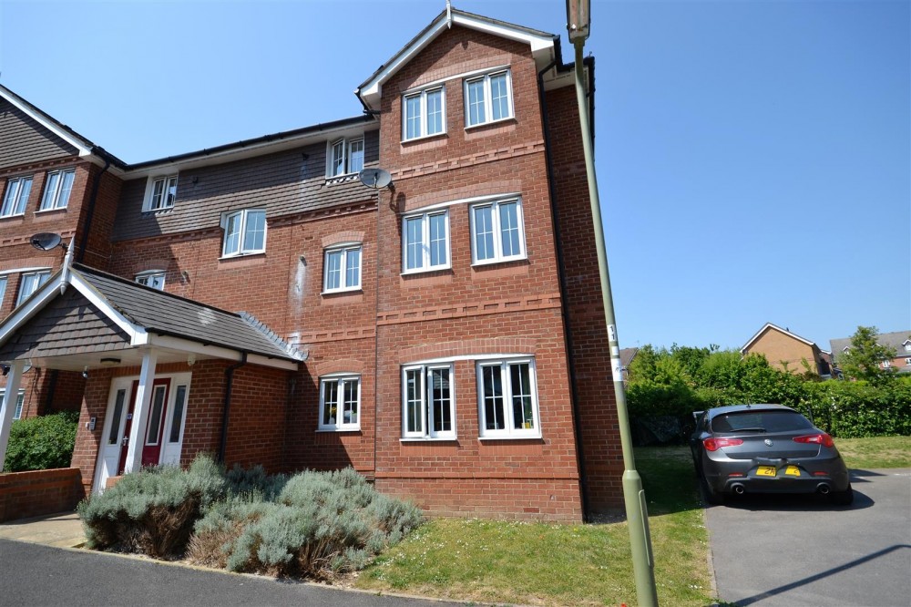 Images for Britannia Drive, Hatch Warren, BASINGSTOKE