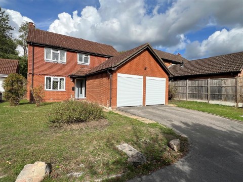 View full details for Thyme Close, Chineham, Basingstoke