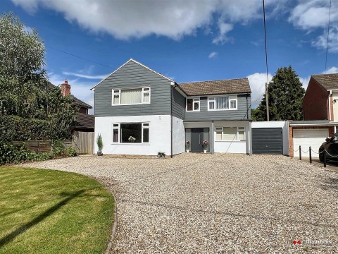 View full details for Bramley Road, Pamber End, Tadley