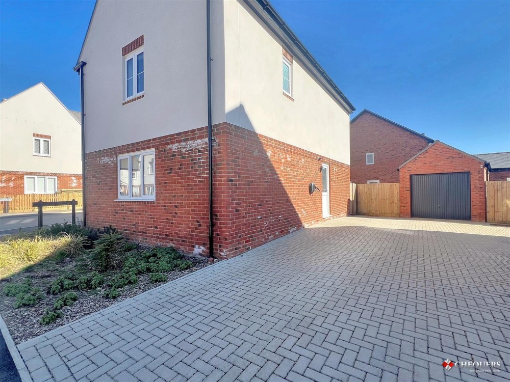 Images for Hounsome Fields, Basingstoke, Hampshire