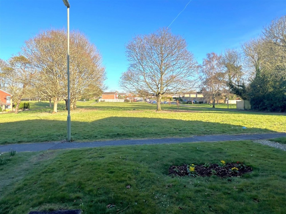Images for Derwent Road, Basingstoke