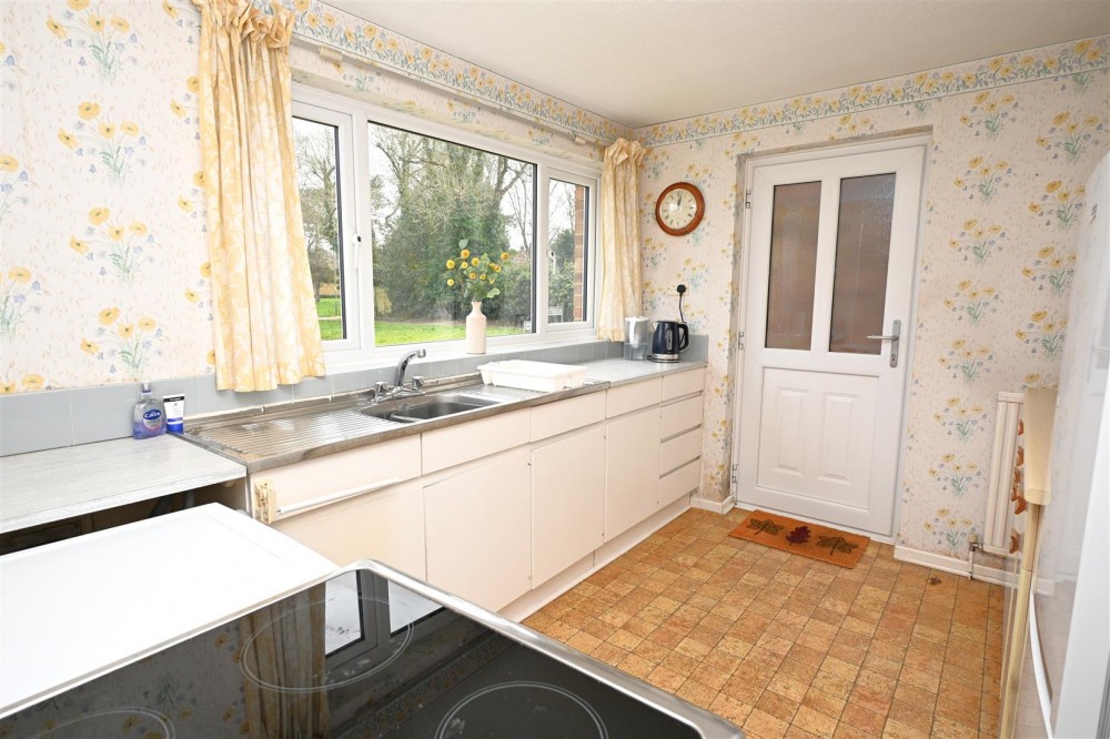 Images for Derwent Road, Basingstoke