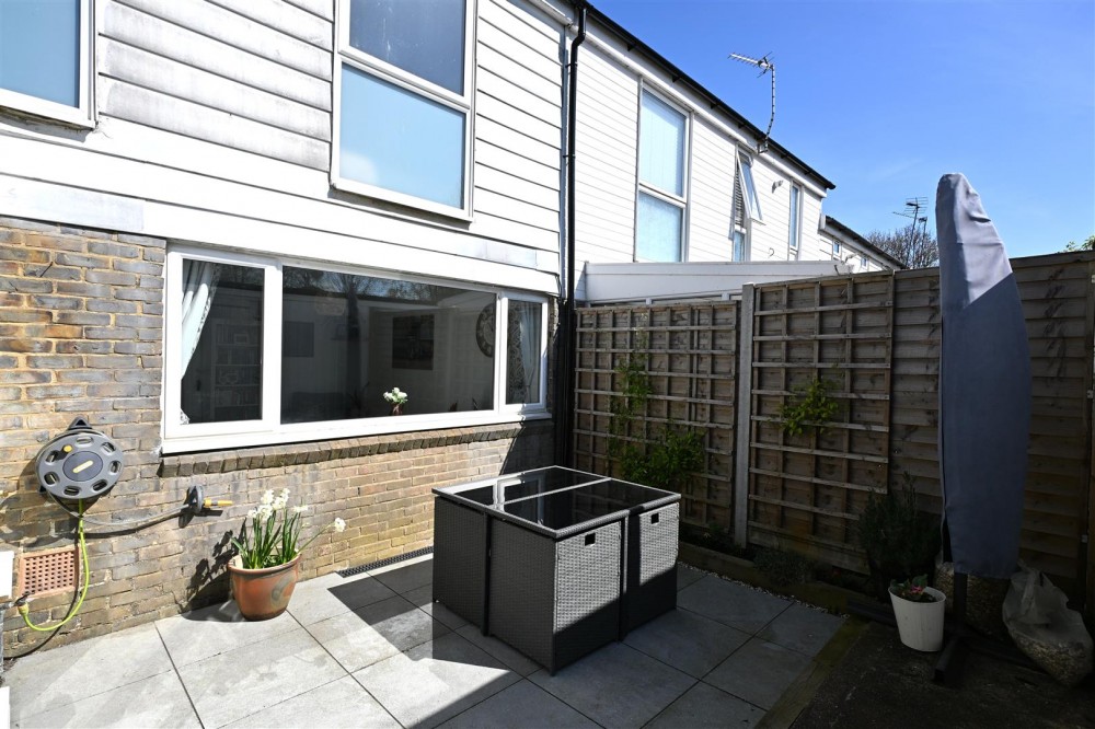 Images for Cairngorm Close, Basingstoke