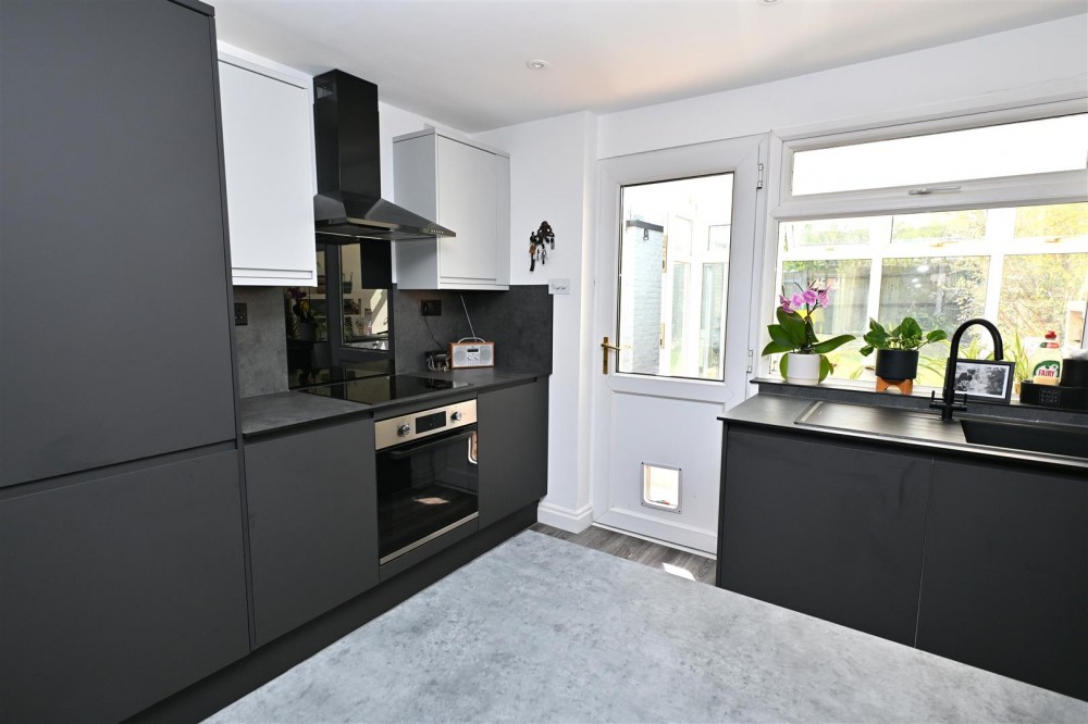 Images for Cairngorm Close, Basingstoke