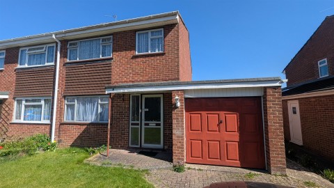View full details for Marlborough Gardens, Oakley, Basingstoke