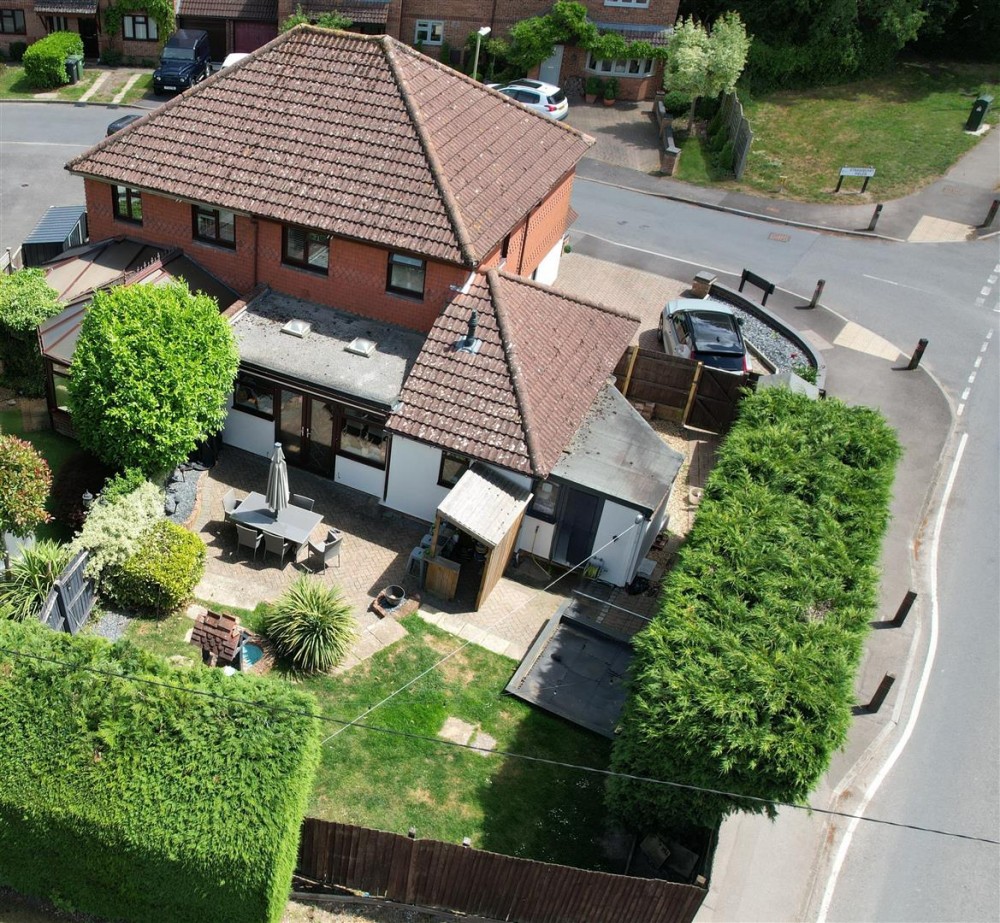 Images for Strawberry Fields, Bramley, Tadley