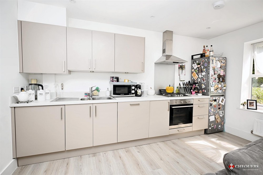 Images for 7 Aurum Green Avenue, Chineham, Basingstoke