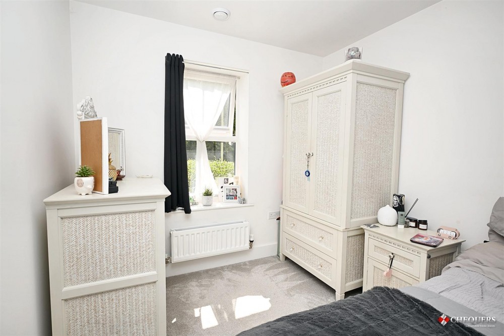 Images for 7 Aurum Green Avenue, Chineham, Basingstoke