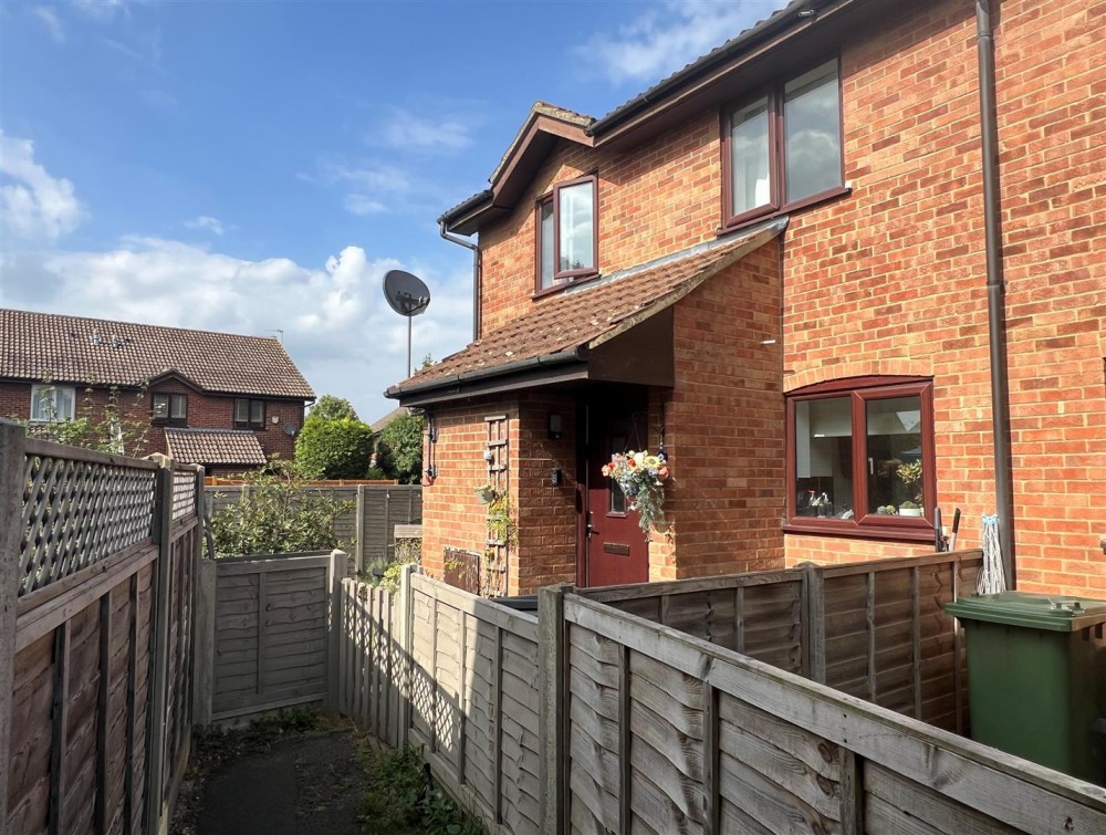 Images for Thumwood, Chineham, Basingstoke