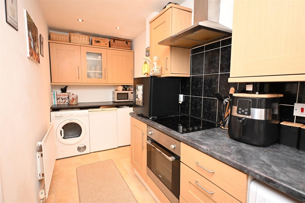 Images for Thumwood, Chineham, Basingstoke