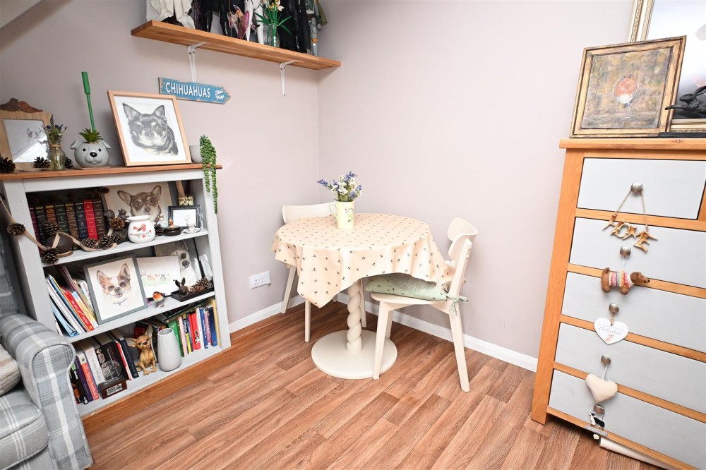 Images for Thumwood, Chineham, Basingstoke