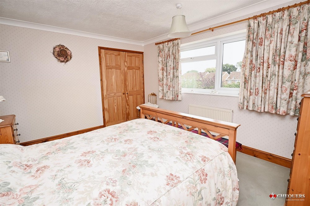 Images for Dukes Ride, Silchester, Reading