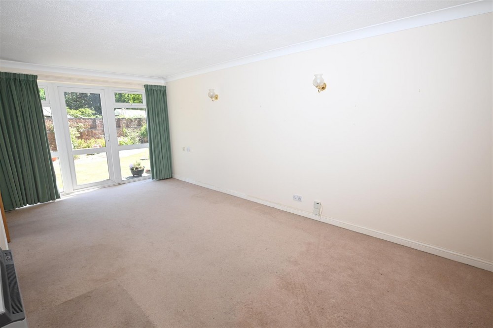 Images for Mulberry Mead, Whitchurch