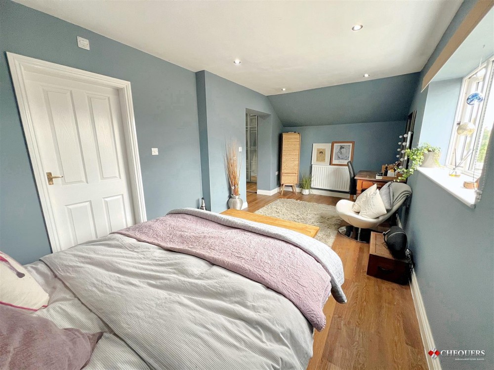 Images for Wallis Drive, Bramley, Tadley