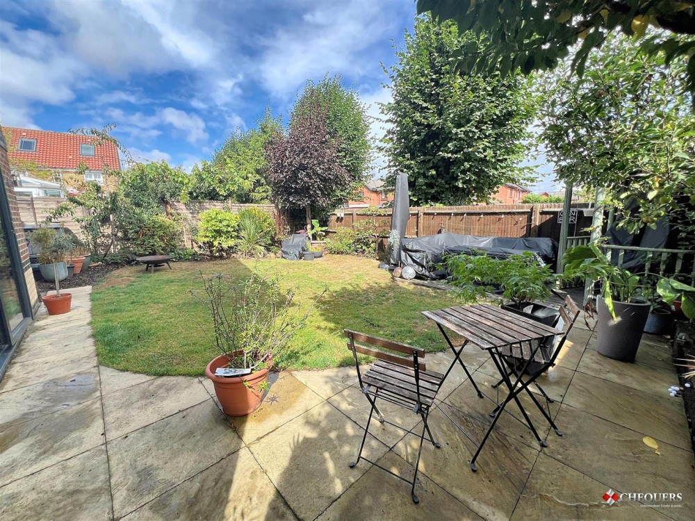 Images for Wallis Drive, Bramley, Tadley