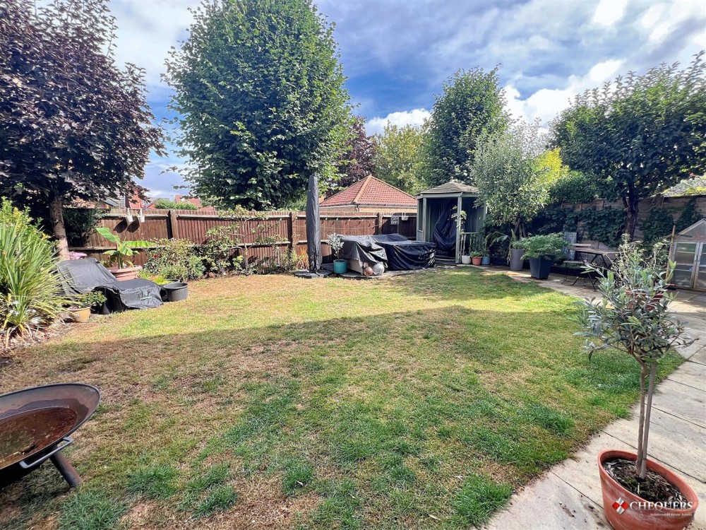 Images for Wallis Drive, Bramley, Tadley