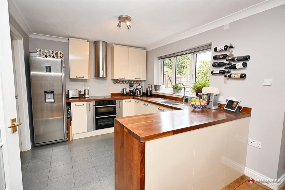 Images for Wallis Drive, Bramley, Tadley