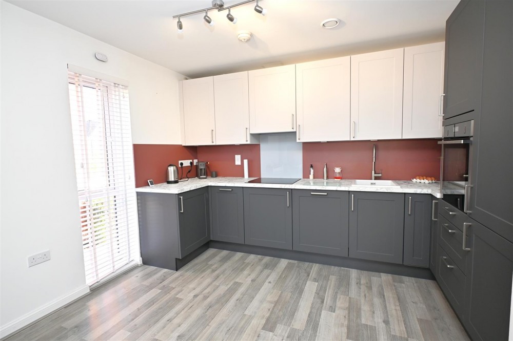 Images for 2 Robertson Way, Basingstoke