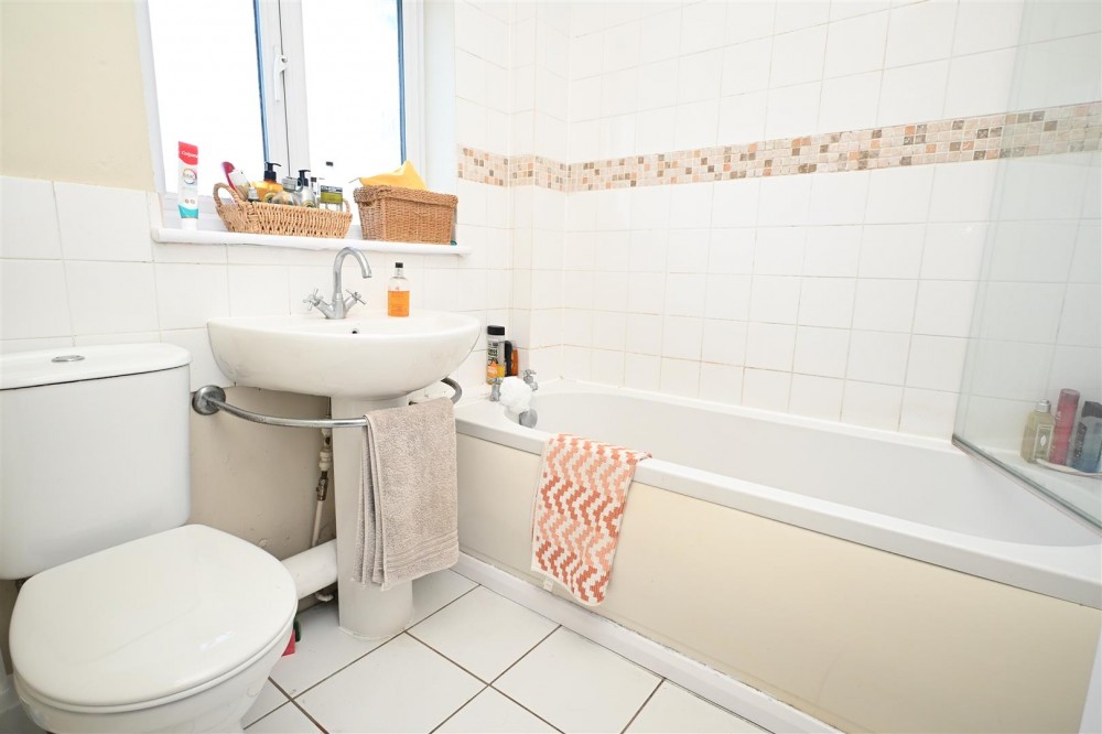 Images for Hillcrest Court, Basingstoke