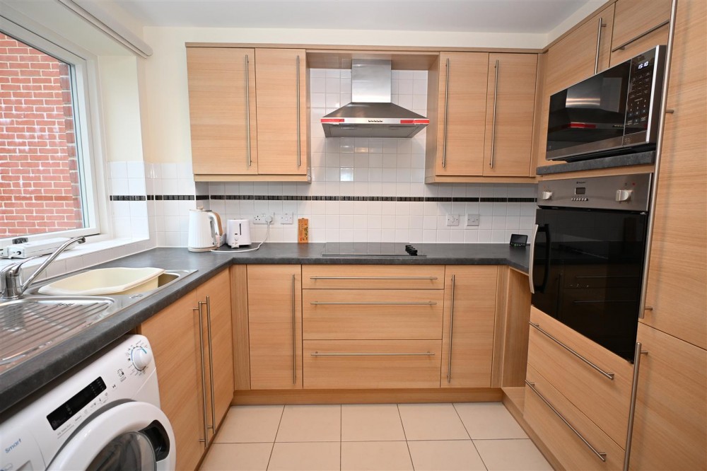 Images for Lady Susan Court, New Road, Basingstoke