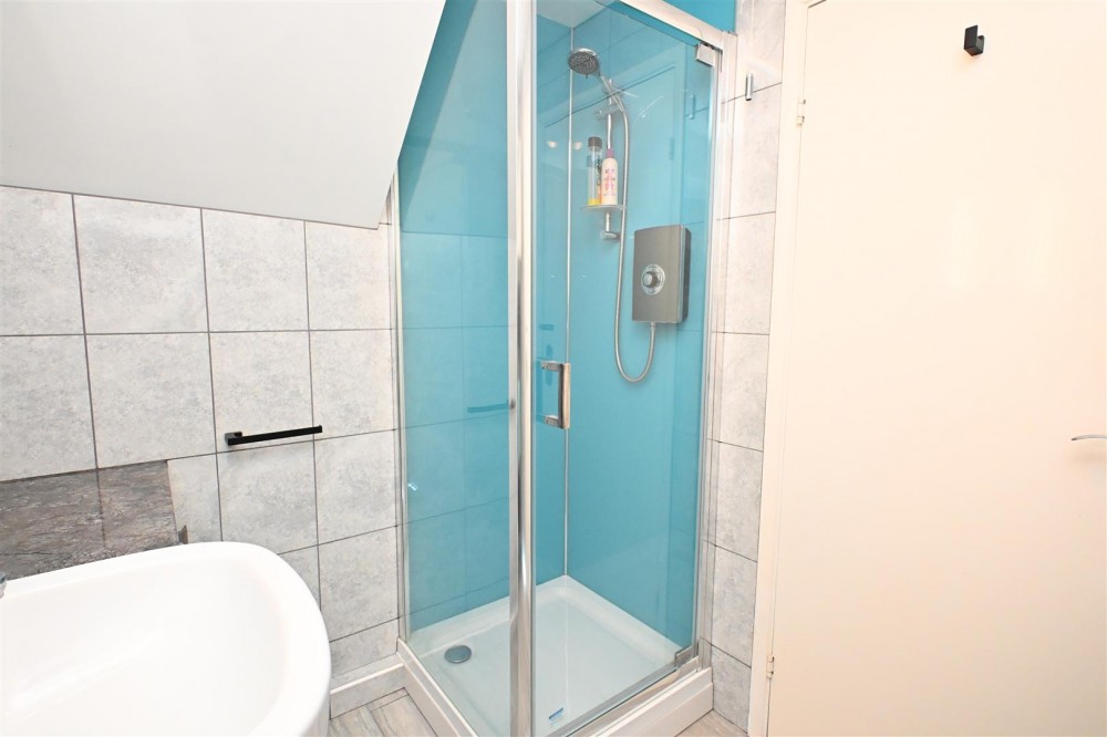 Images for Van Dyck Close, Basingstoke