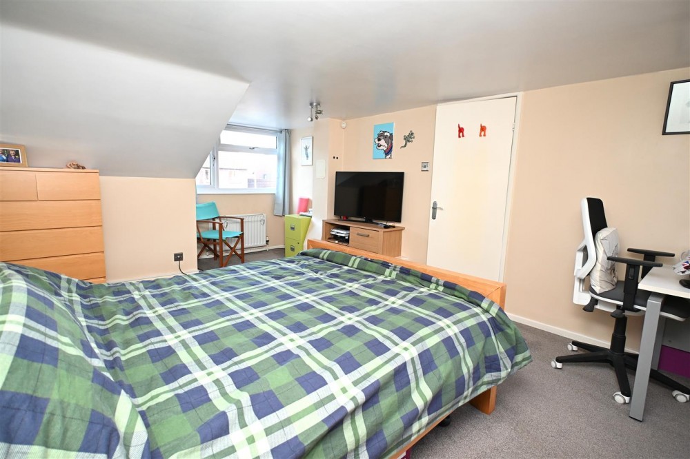 Images for Van Dyck Close, Basingstoke