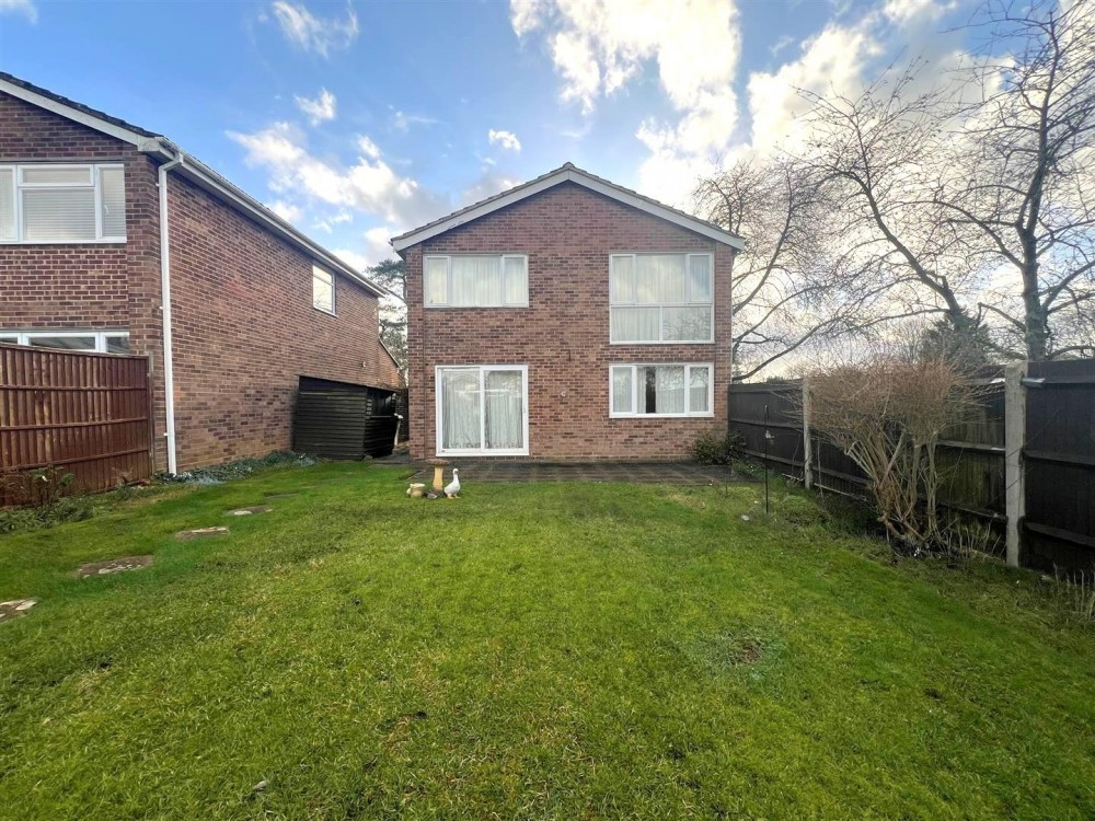 Images for Coniston Road, Basingstoke