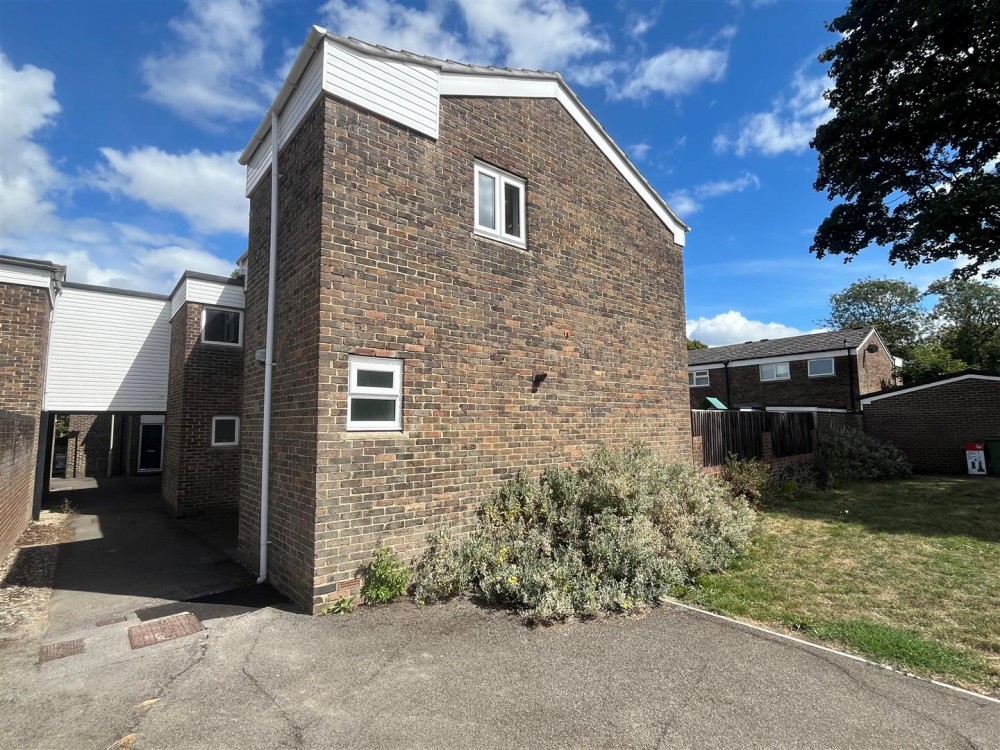 Images for Byron Close, BASINGSTOKE