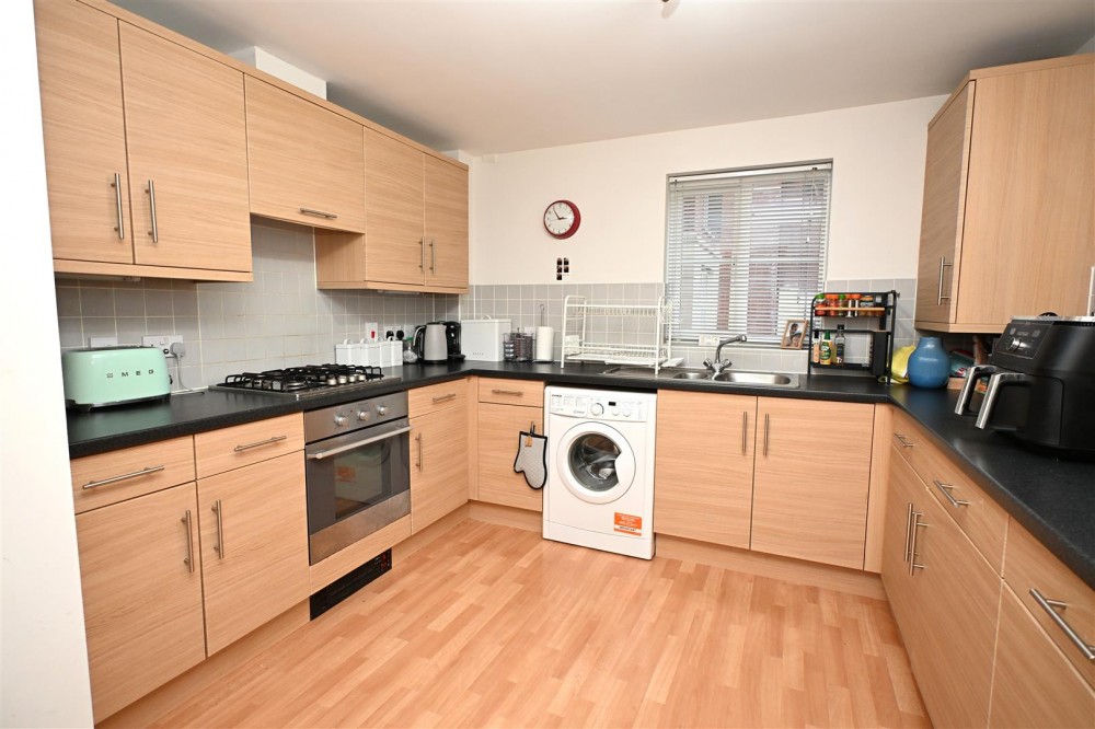 Images for Sherbourne Road, Basingstoke