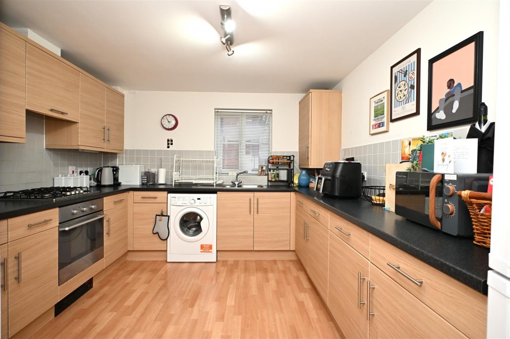 Images for Sherbourne Road, Basingstoke