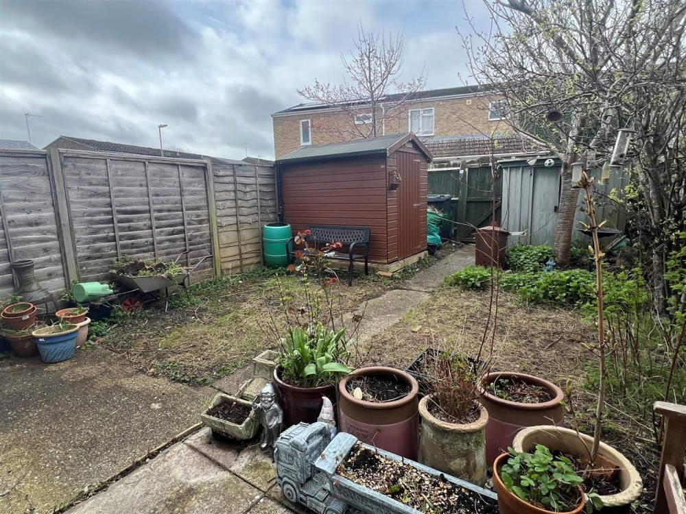 Images for Montserrat Road, Basingstoke