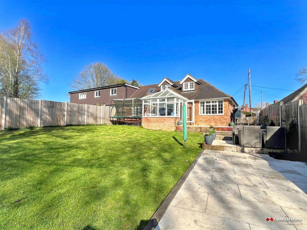 Images for Cuckoo Close, North Waltham, Basingstoke
