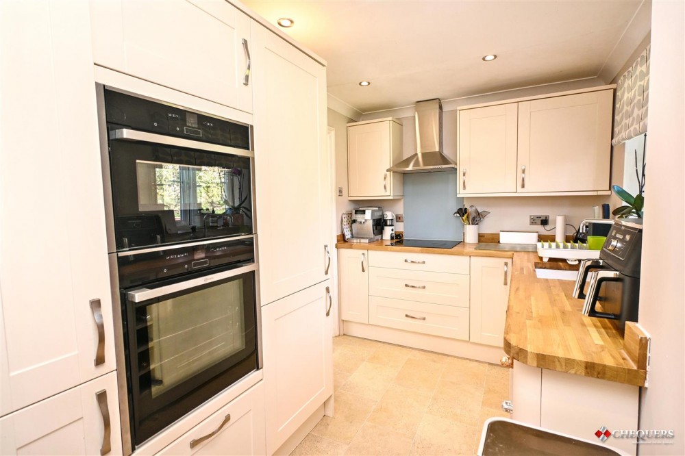 Images for Cuckoo Close, North Waltham, Basingstoke