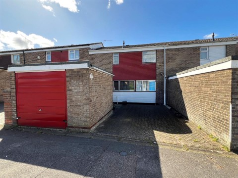 View full details for Cambrian Way, Basingstoke