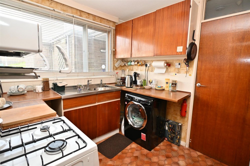 Images for Cambrian Way, Basingstoke