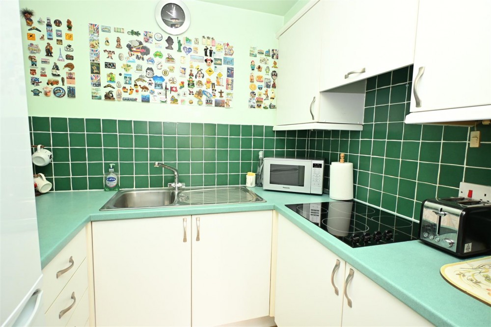 Images for Oakfields, Lychpit, Basingstoke