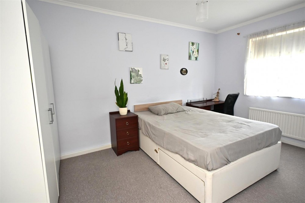 Images for Quilter Road, Basingstoke