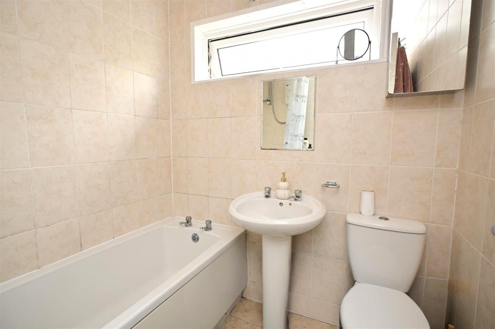Images for Quilter Road, Basingstoke