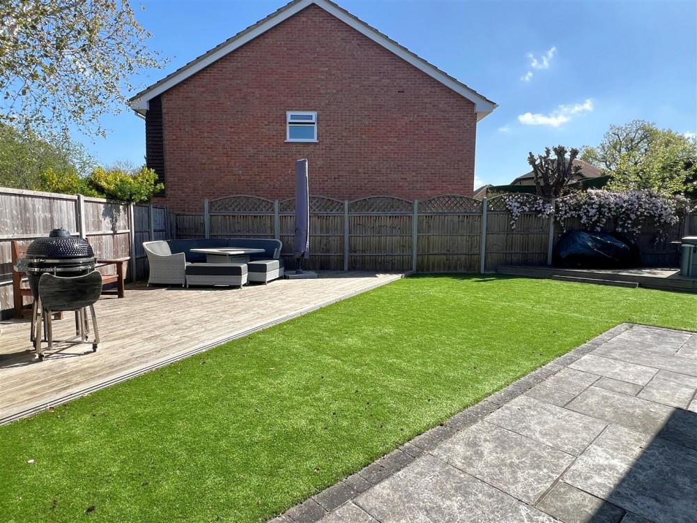 Images for Martins Wood, Chineham, Basingstoke