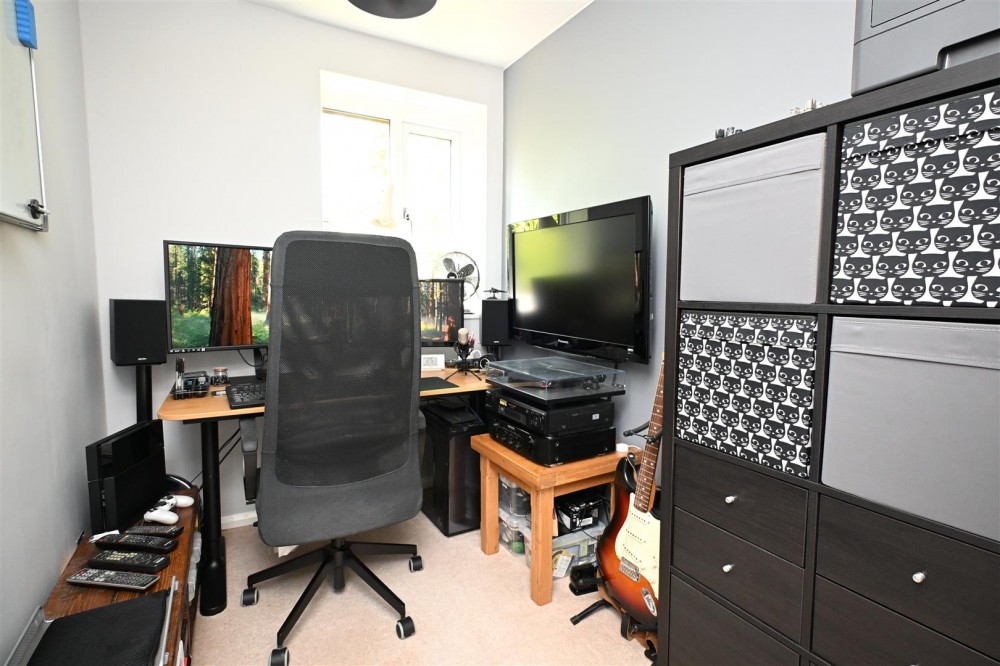 Images for Aghemund Close, Basingstoke