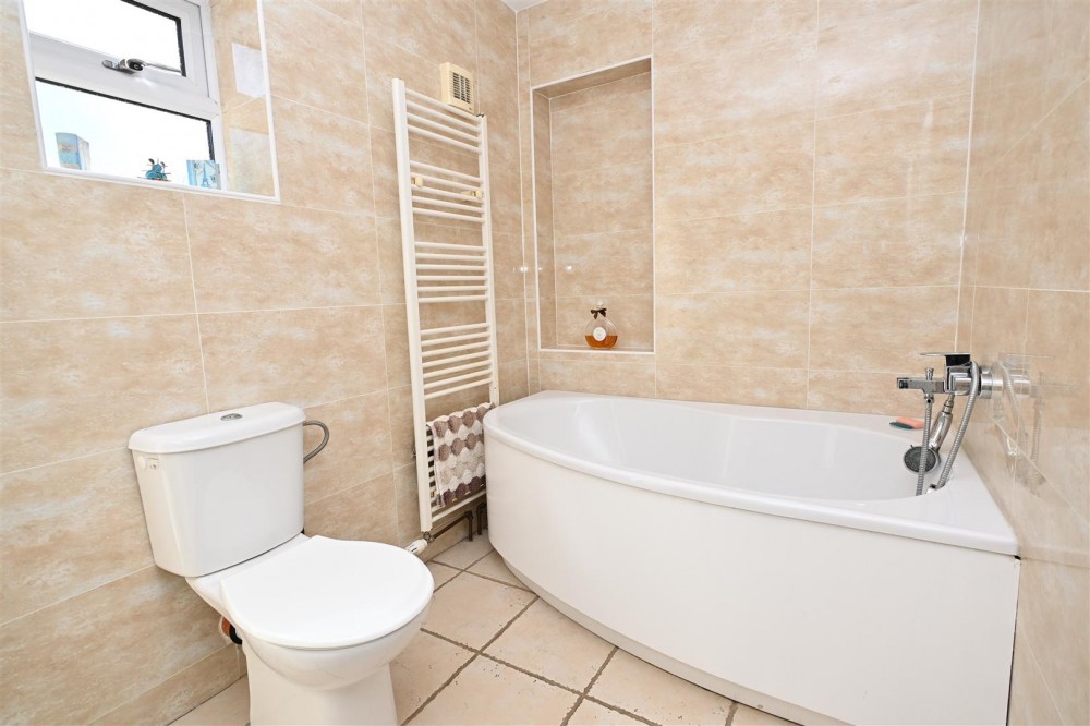 Images for Allnutt Avenue, Eastrop, Basingstoke