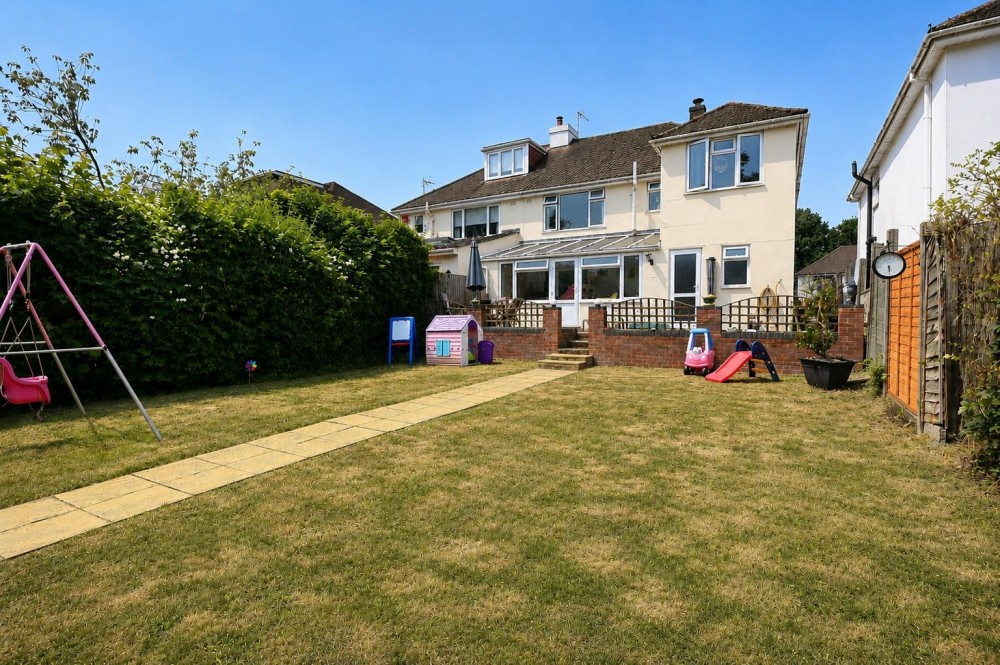 Images for Cumberland Avenue, Basingstoke