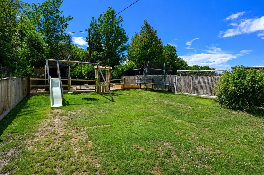 Images for Church End, Sherfield-On-Loddon, Hook